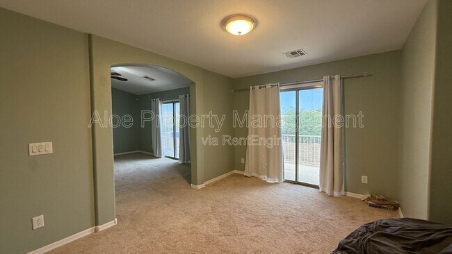 Building Photo - 3552 N Excalibur Pl