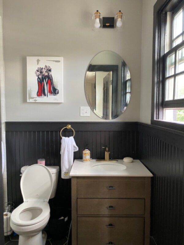 Building Photo - 185 Broadway