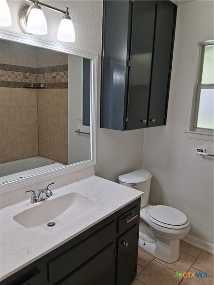 Building Photo - 418 Cottonwood Dr