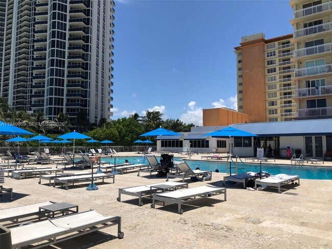 Building Photo - 19201 Collins Ave