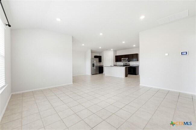 Building Photo - 9505 Kensley Rose Dr