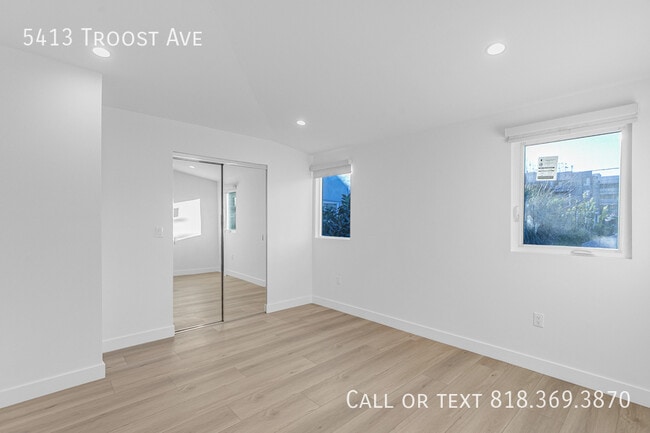 Building Photo - 5413 Troost Ave