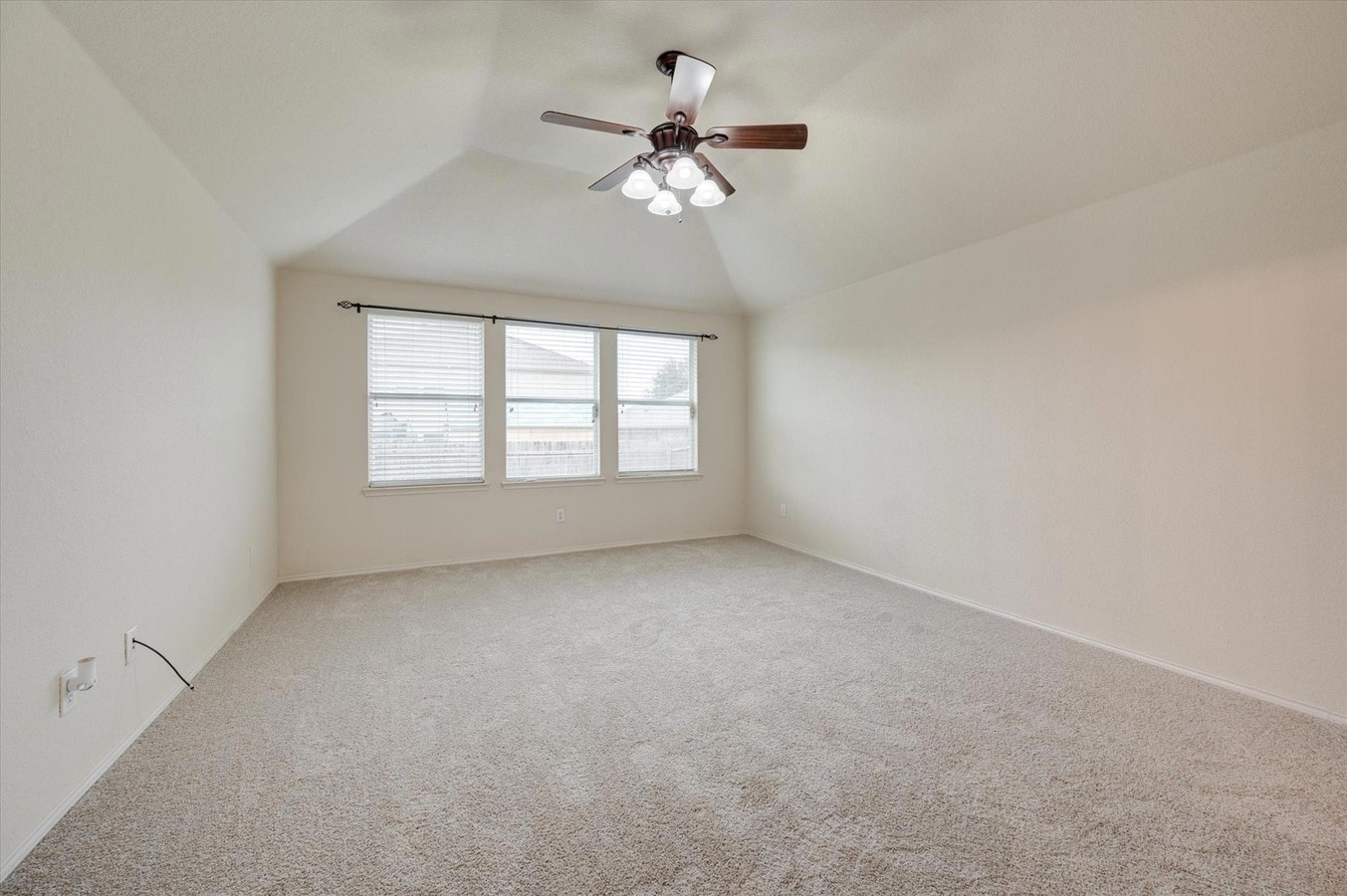 Building Photo - 9208 Conestoga Dr