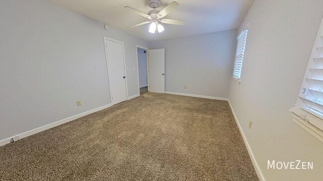 Building Photo - 3 Balfer Ct