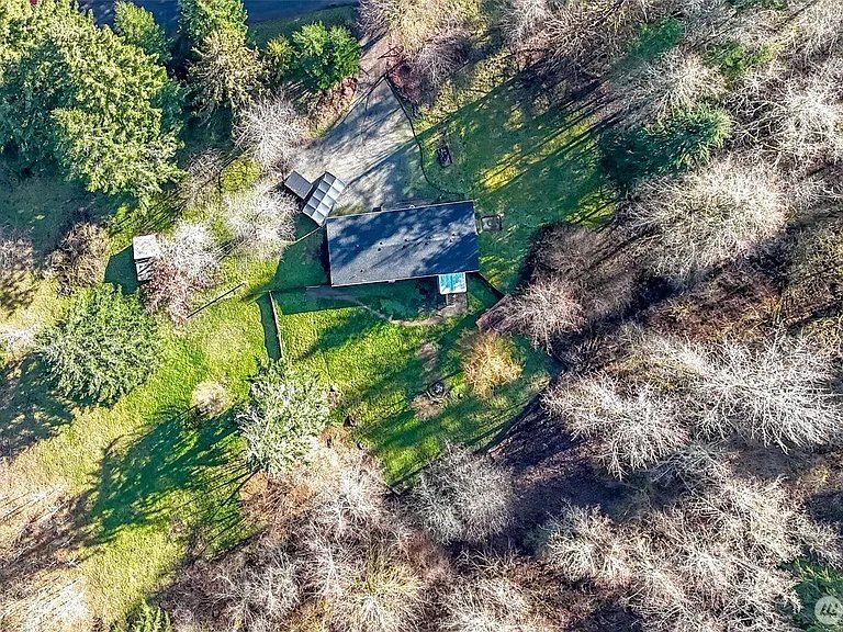 Building Photo - 12343 Shadowbrook Dr SW