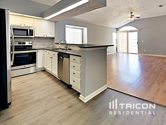 Building Photo - 1149 Creeks Ridge Rd