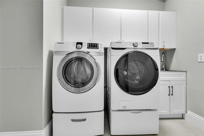 Building Photo - 10974 N Danbury Way