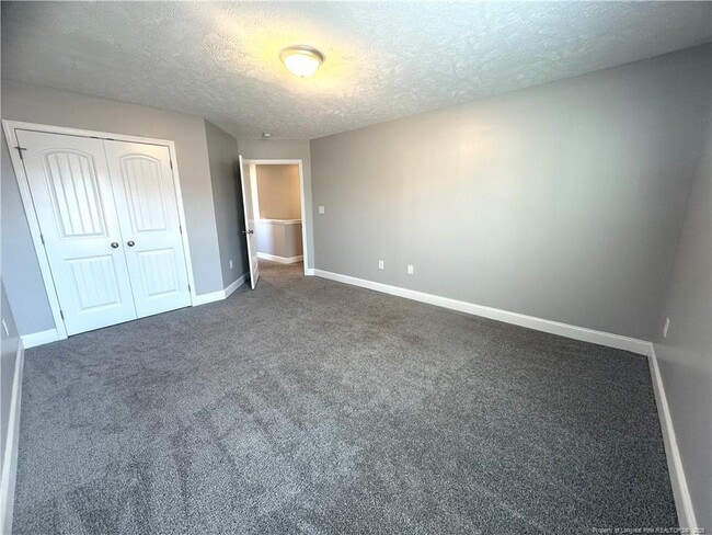 Building Photo - 571 Weston Woods St