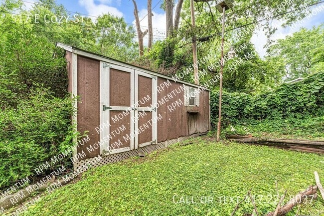Building Photo - 517 E Cozy St