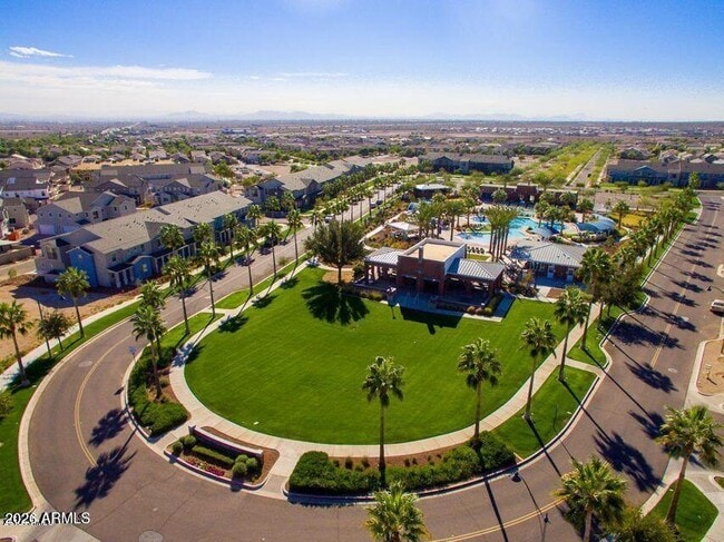 Building Photo - 21156 W Elm Way