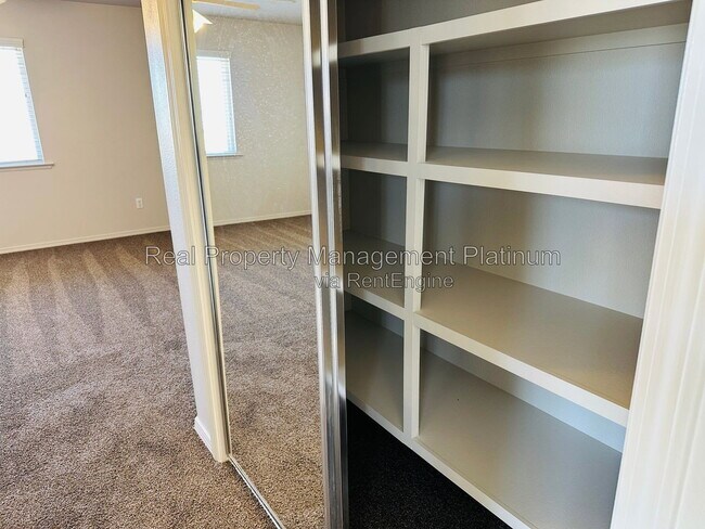 Building Photo - 1648 Camino Ln