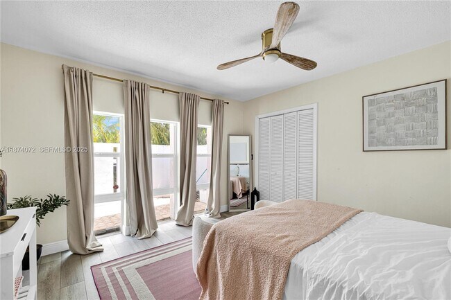 Building Photo - 5706 Guava Dr