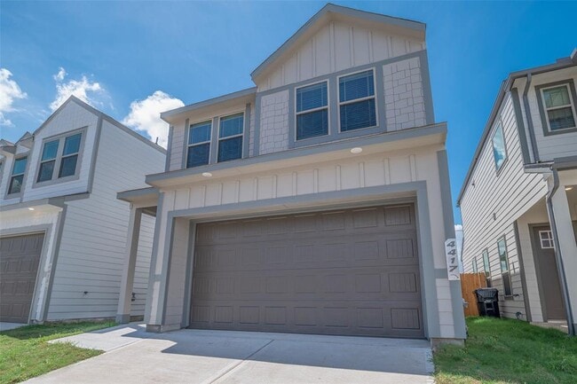 Building Photo - 4417 Ibiza Ln