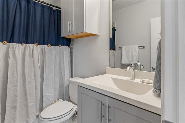 Building Photo - 779 Spanish Oaks Pl