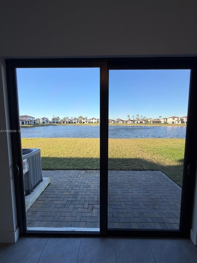 Building Photo - 5669 CERVA LN Ave