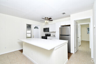 Building Photo - 44 Tangelo Ct