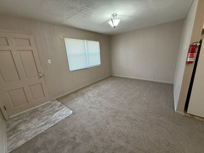 Building Photo - 578 Culpepper Dr