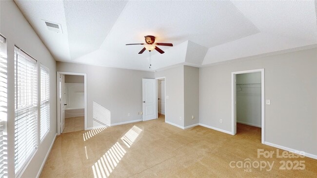 Building Photo - 8139 Deodora Cedar Ln