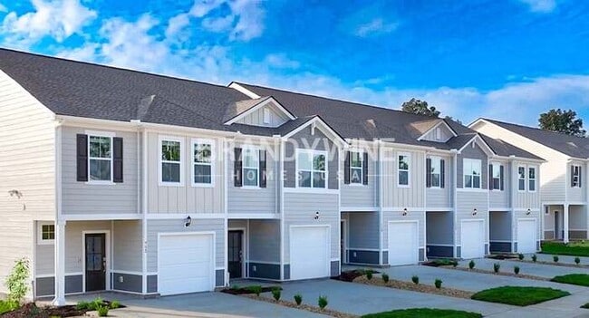 Building Photo - 820 Big Bend Ct