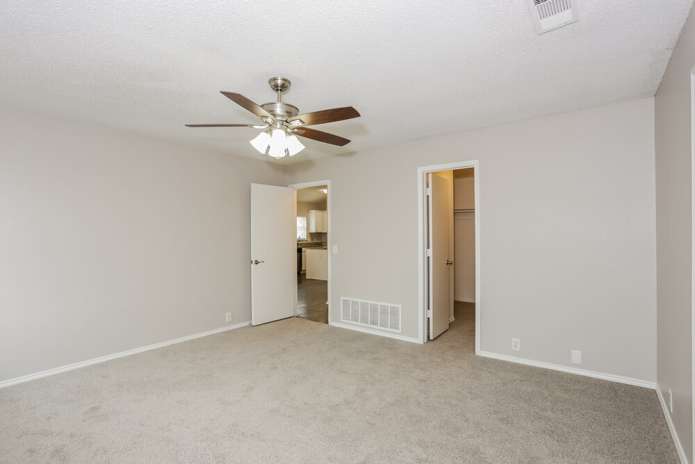 Building Photo - 1506 Clemson Dr