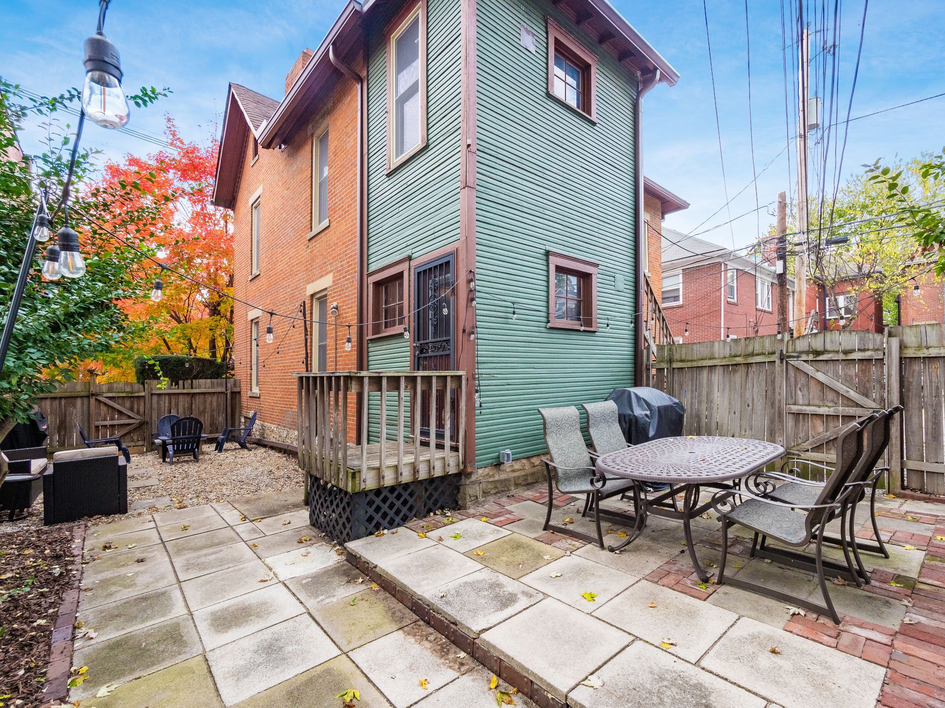 Building Photo - 1350 Dennison Ave