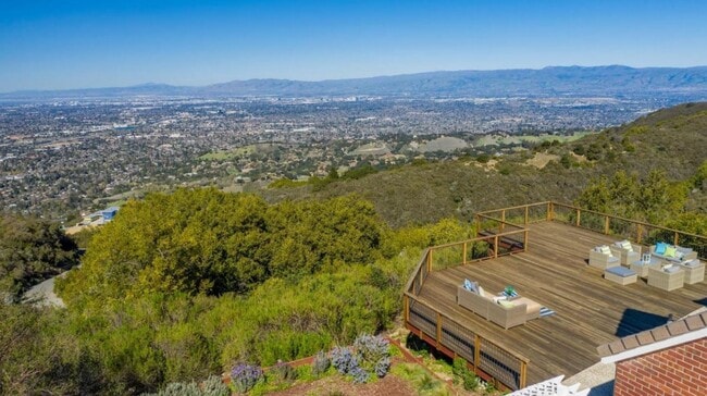 Building Photo - $14995 - Stunning Valley Views from Los Gatos/Monte Sereno Hills, 5 Bd / 3 Ba - **COMING SOON**