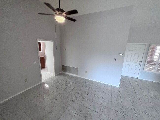 Building Photo - SUN CITY SUMMERLIN 1-STORY ON GOLF COURSE ...