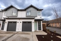 Building Photo - Built in 2024 - 3 bedroom with loft/office & AC