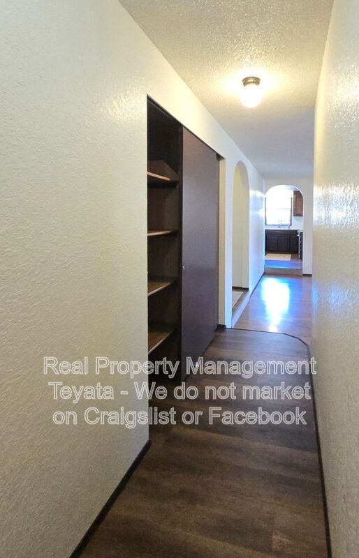 Building Photo - 1453 Hillspring Rd