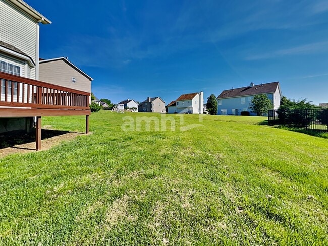Building Photo - 104 Lance Park Cir