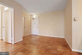 Building Photo - 4242 East-West Hwy