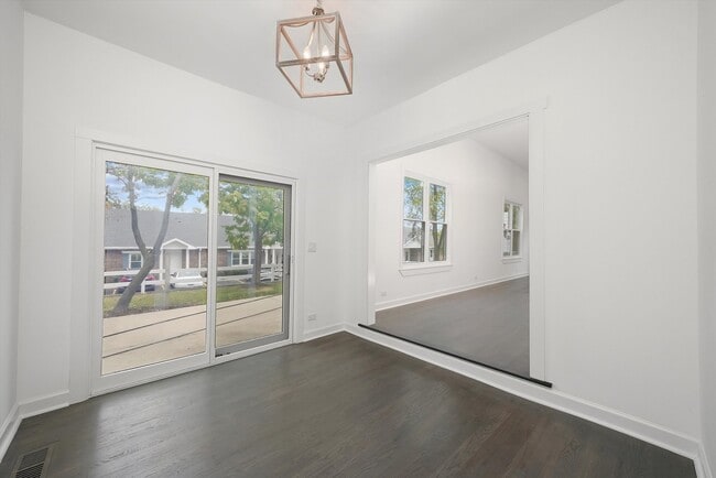 Building Photo - 9771 W 143rd St