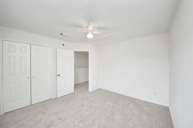 Building Photo - 32310 Archer Park