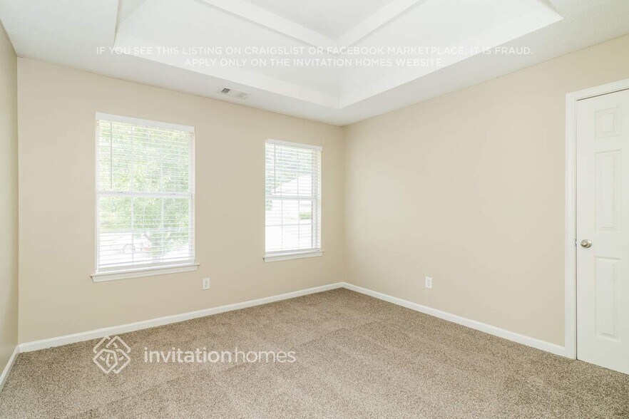 Building Photo - 6058 Pavestone Dr SW