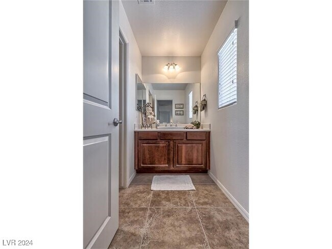 Building Photo - 1787 Cape Cod Landing Dr