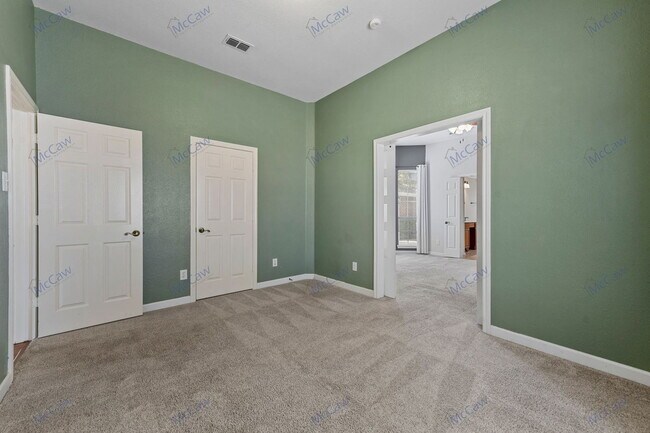 Building Photo - 8041 Flagstone St