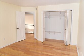 Building Photo - 5469 Riverview Dr