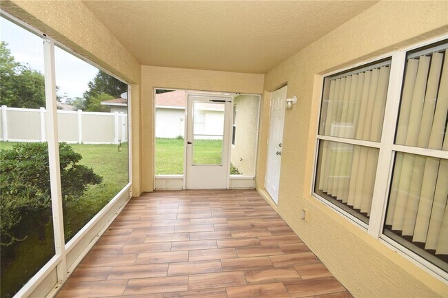 Building Photo - 7 Ryarbor Dr