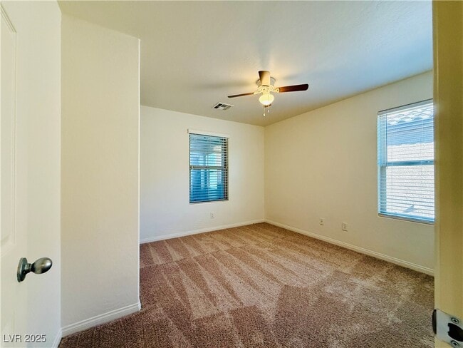 Building Photo - 7056 Ipe Wood Rd