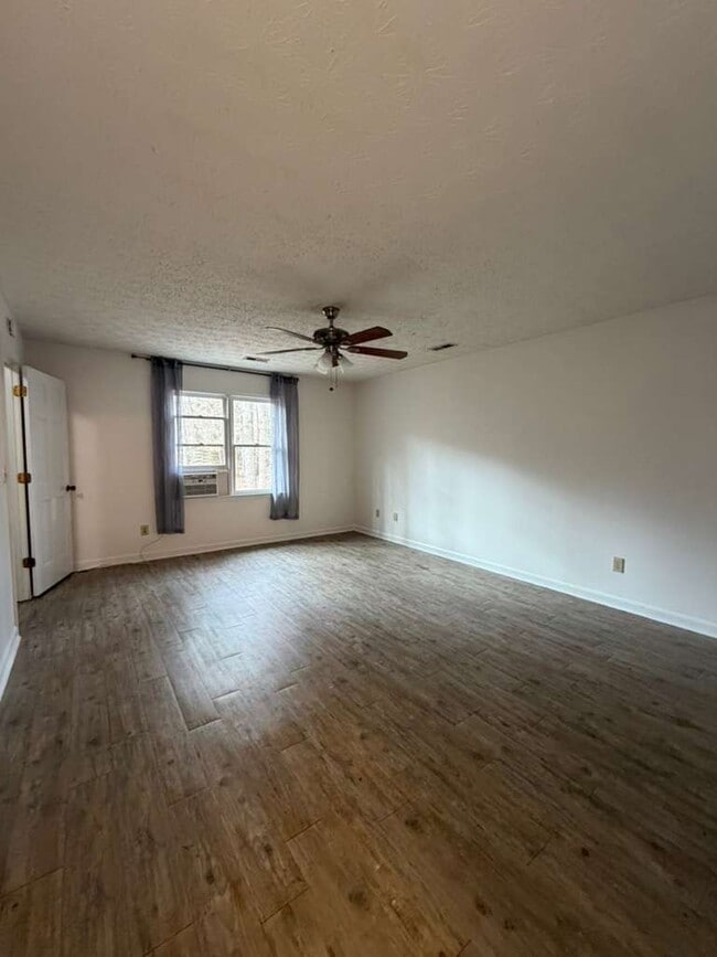 Building Photo - 5065 Irish Spring Ct