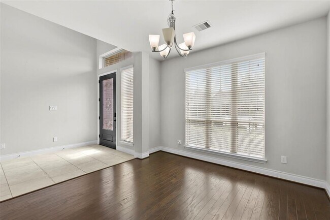 Building Photo - 10523 Largoward Ln