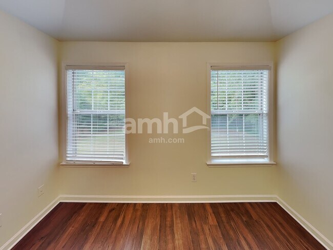 Building Photo - 11538 Laurel View Dr