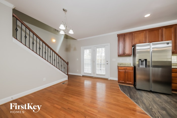 Building Photo - 7092 Orchard Path Dr