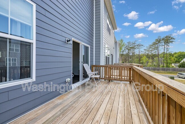 Building Photo - 4013 Singerville Ct