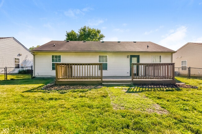 Building Photo - 5378 Milhouse Rd