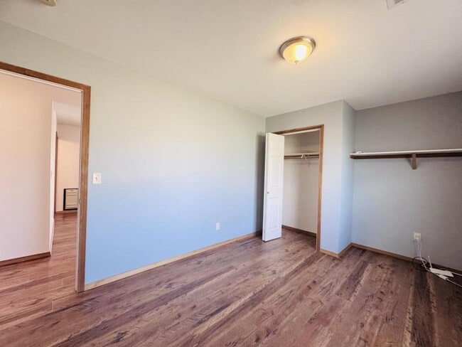 Building Photo - 3280 Strom Dr