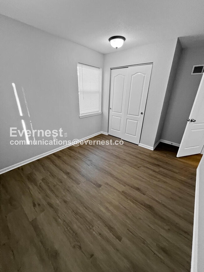 Building Photo - 13033 S Cardiff St