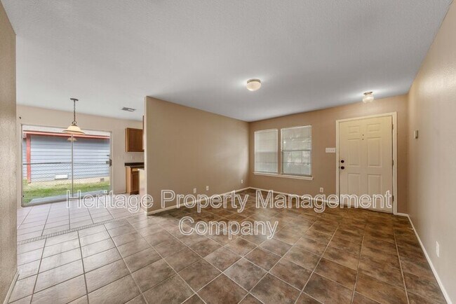Building Photo - 7522 Yellow Sand Dr