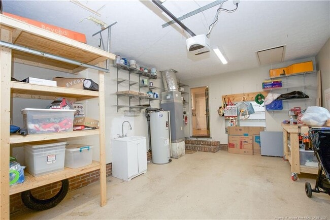 Building Photo - 3421 Regiment Dr