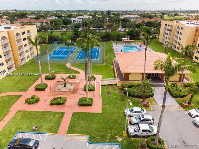 Building Photo - 7010 NW 186th St